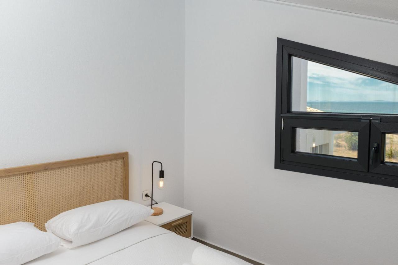 Prínos Nisea Beach Apartments מראה חיצוני תמונה