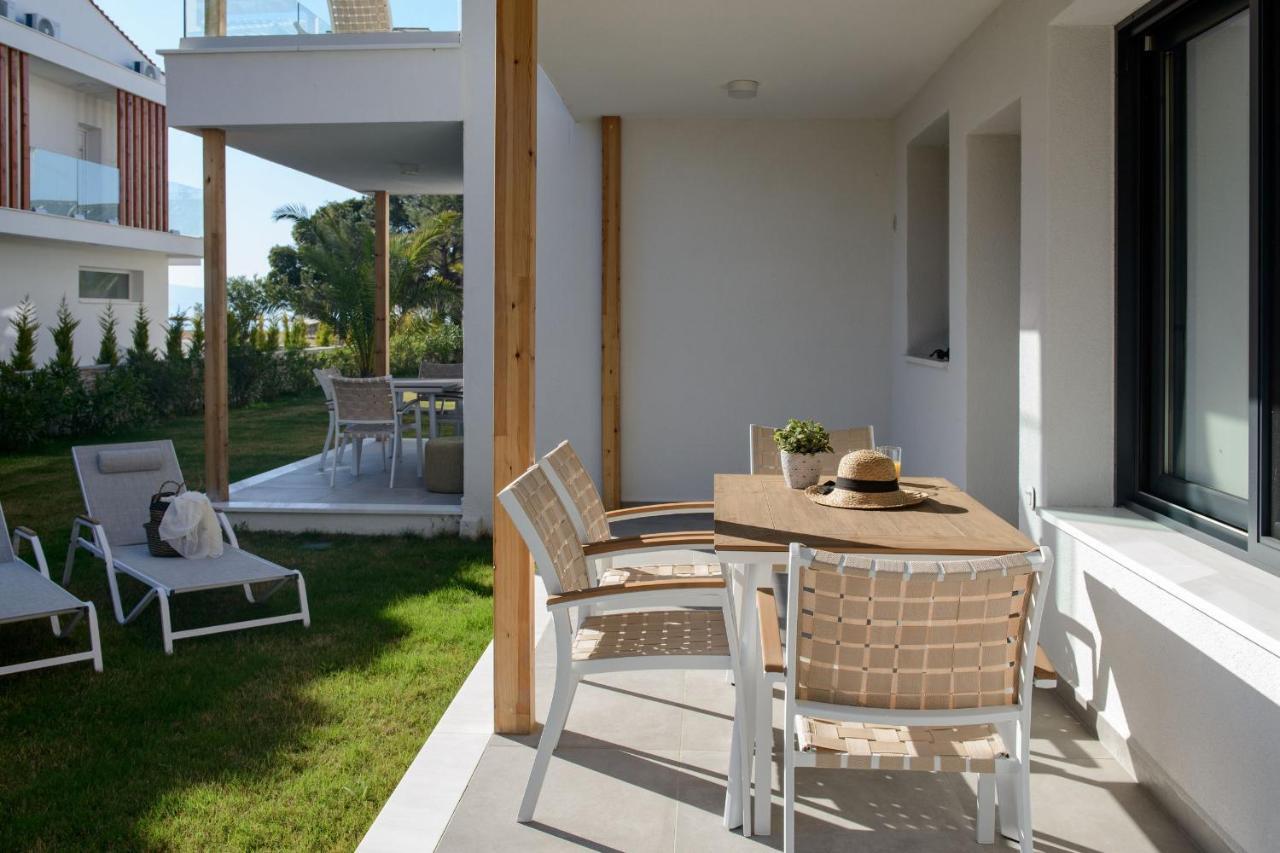 Prínos Nisea Beach Apartments מראה חיצוני תמונה